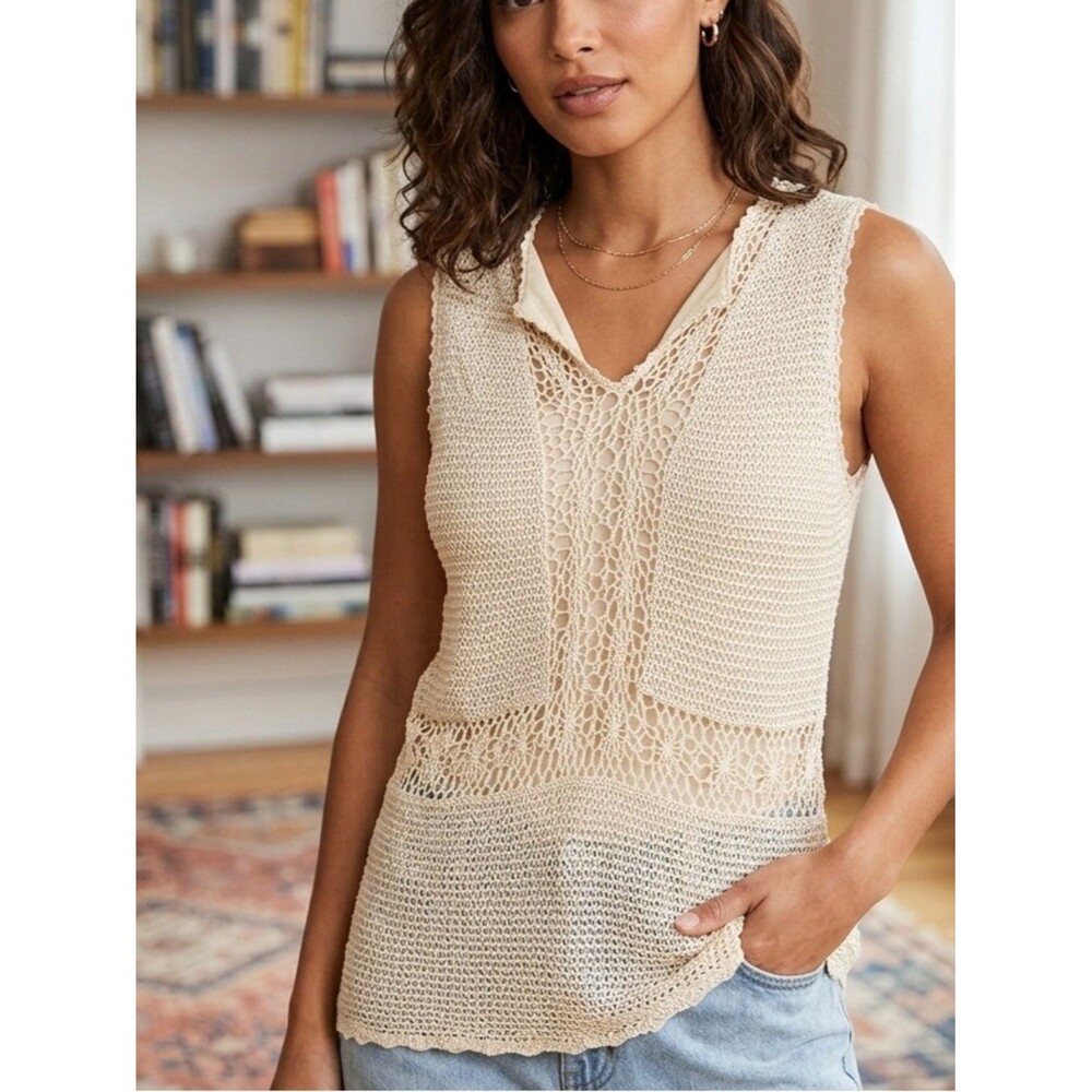 Axcess Liz Claiborne Cream Crochet Knit Tank Top Sleeveless V-Neck Blouse Med